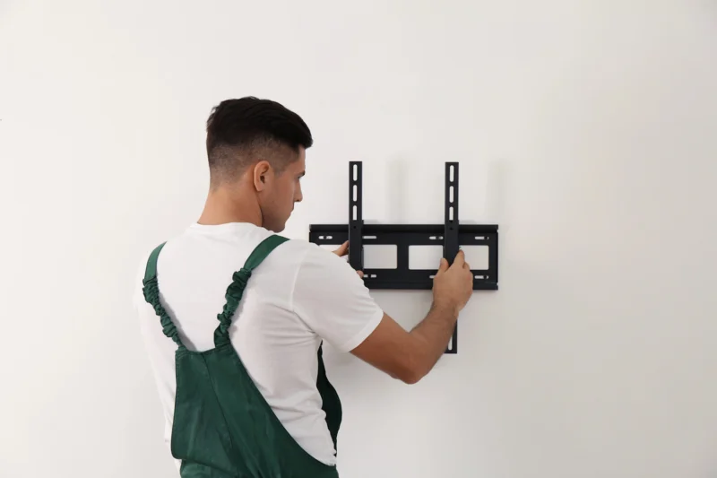 TV mounting and shelving